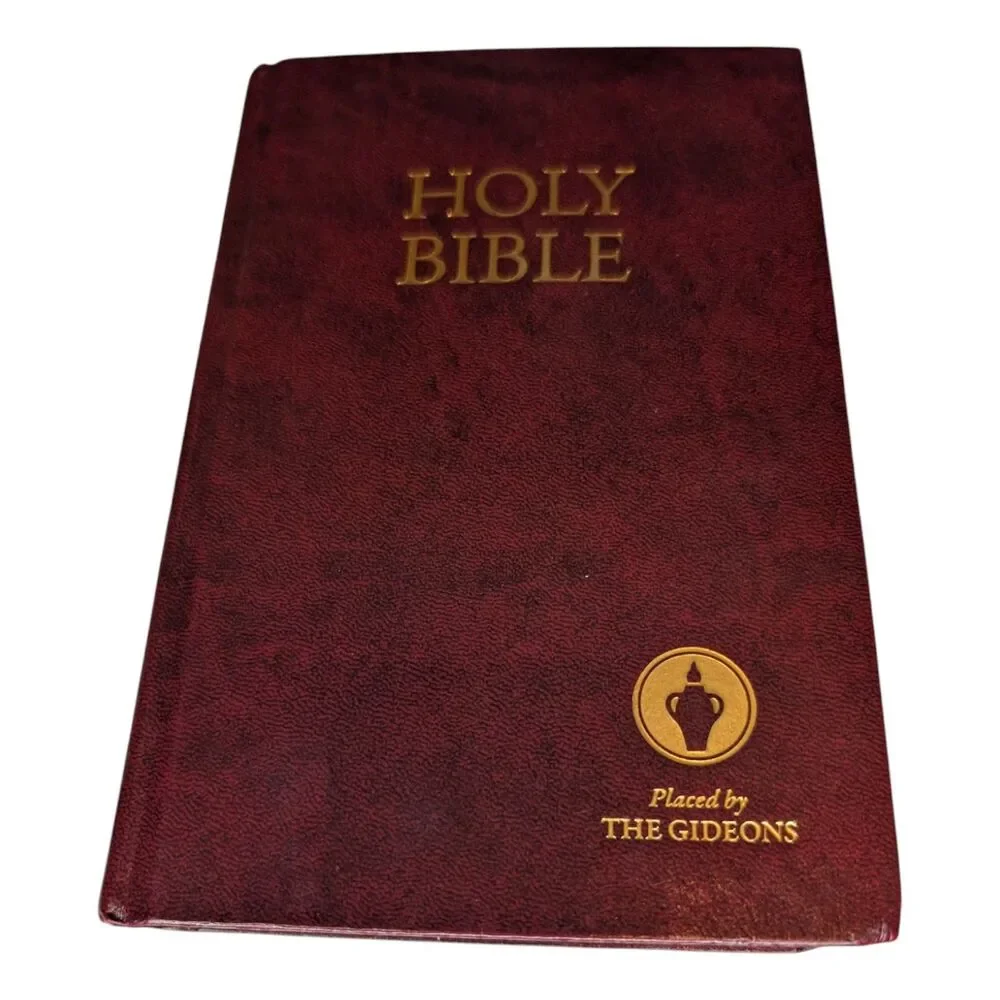Holy Bible Containing the Old and New Testaments Placed by The Gideons 2013
